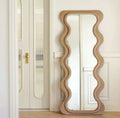 Serene Glow venus valvet Mirror